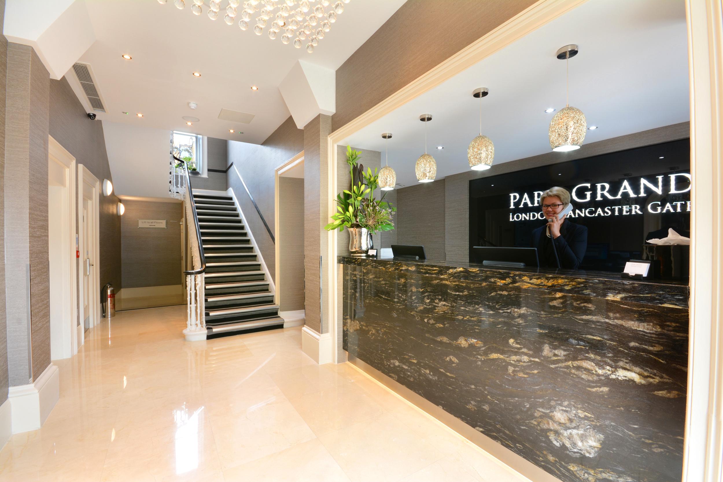 Hotel Park Grand London Lancaster Gate Zewnętrze zdjęcie The hotel's lobby