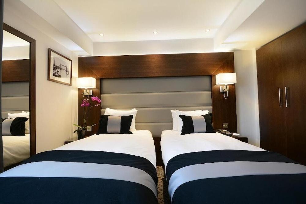 Hotel Park Grand London Lancaster Gate Zewnętrze zdjęcie A room at the hotel