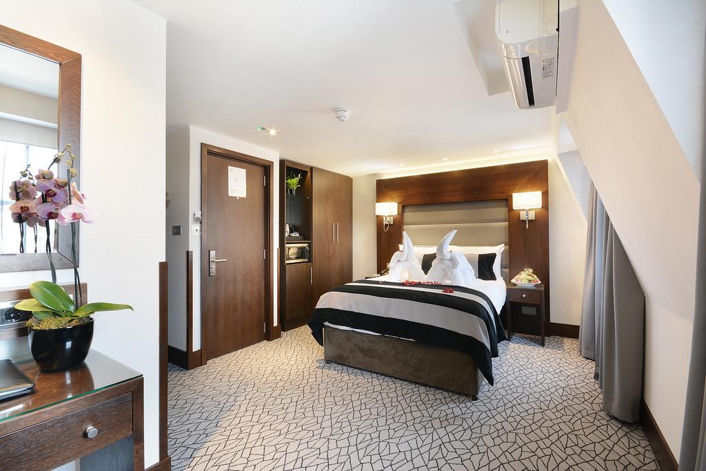 Hotel Park Grand London Lancaster Gate Zewnętrze zdjęcie A room at the hotel